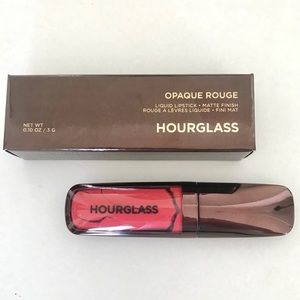 Hourglass Liquid Lipstick - Muse